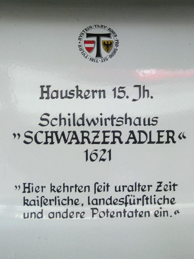Apartmán Zum Schwarzen Adler Tulln An Der Donau Exteriér fotografie